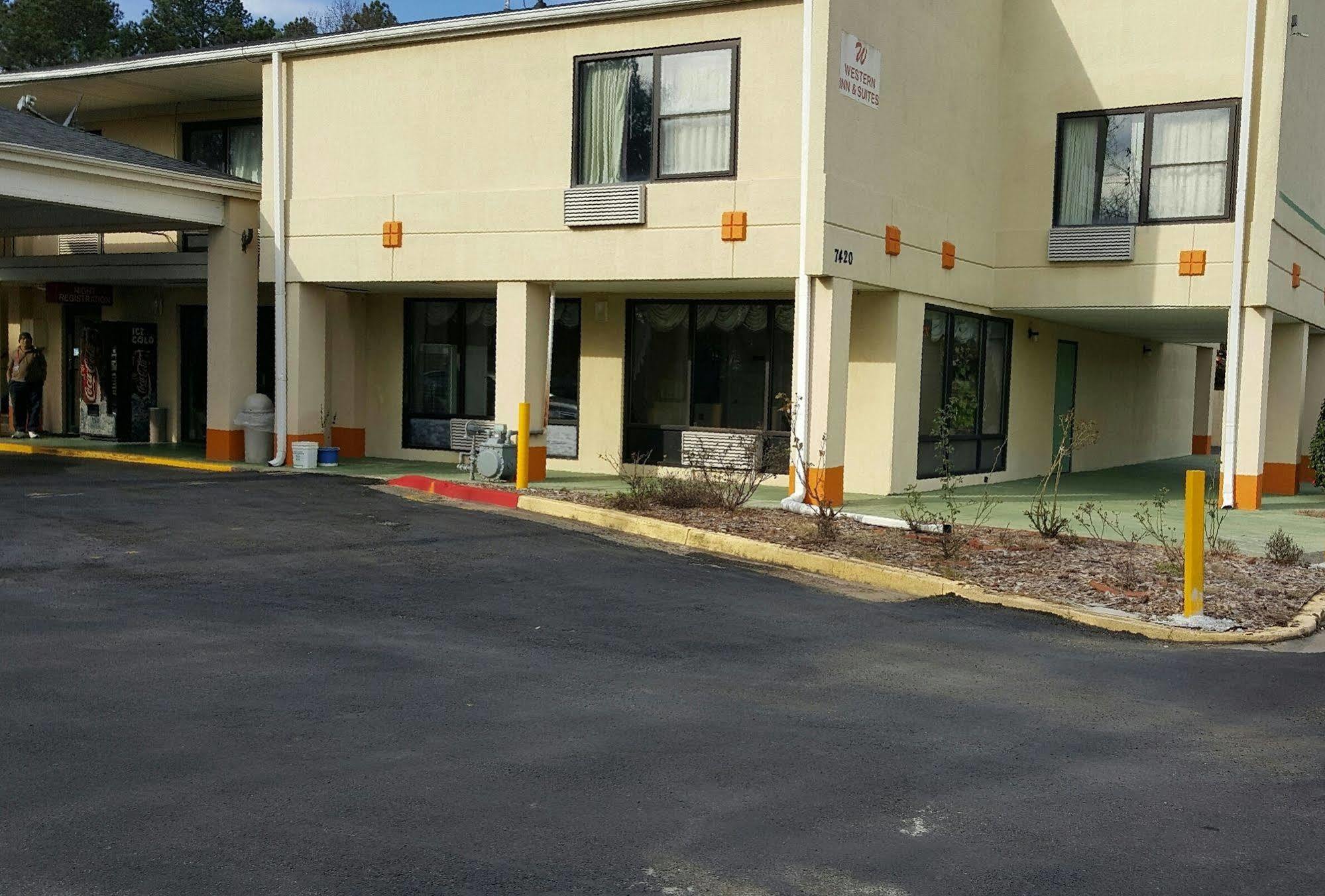 Western Inn Union City Buitenkant foto
